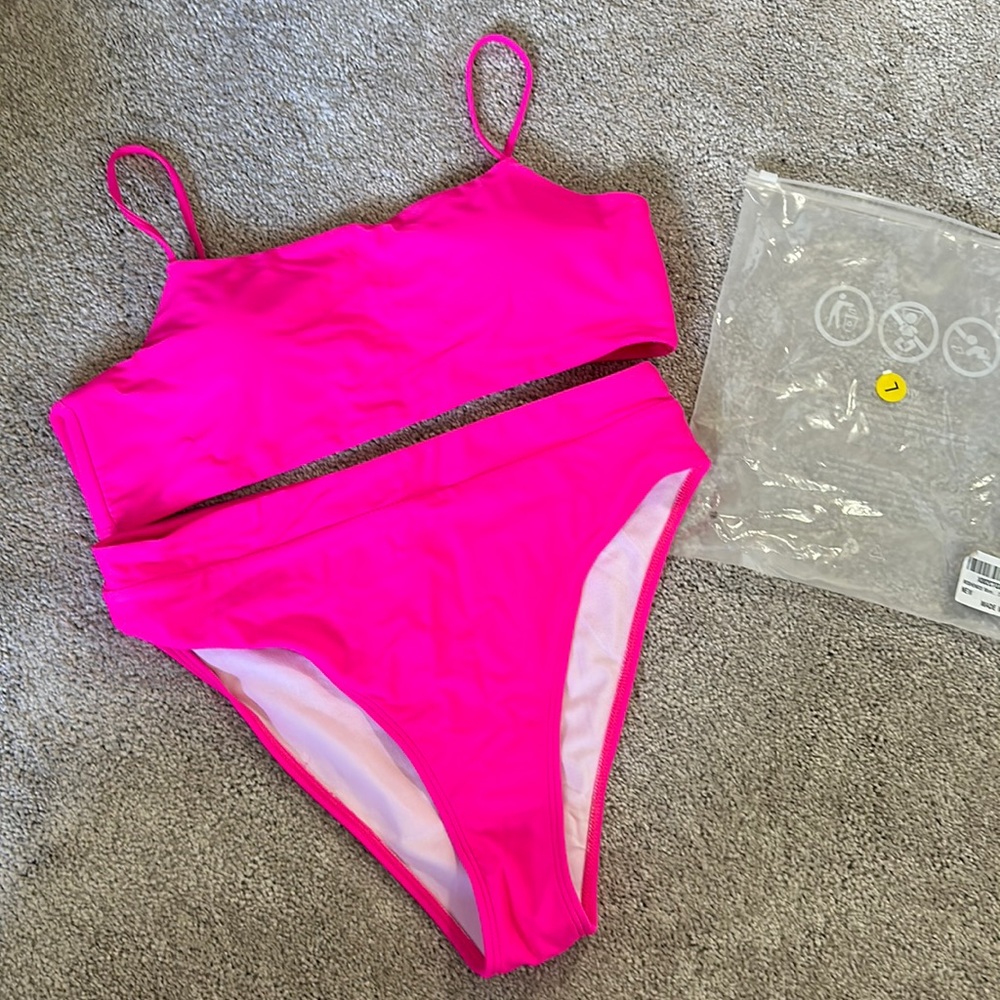 NWT Hot Pink Bikini